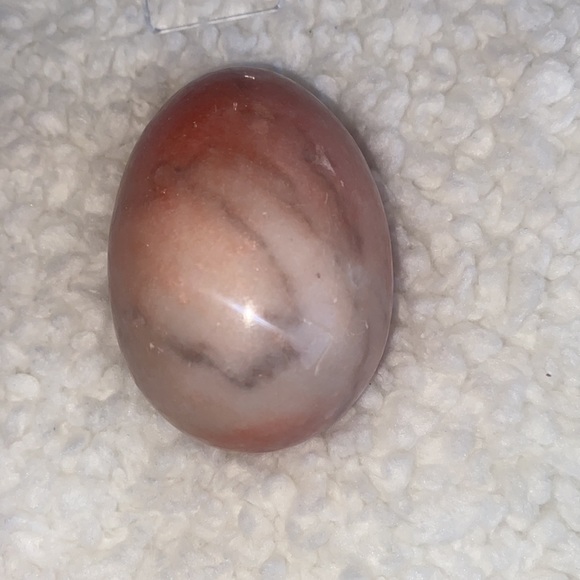 Marble decorative egg with stand - Picture 8 of 10